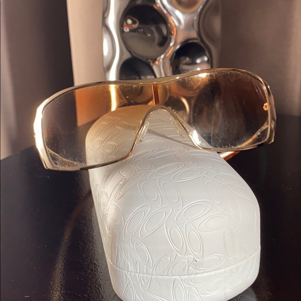 Oakley sunglasses